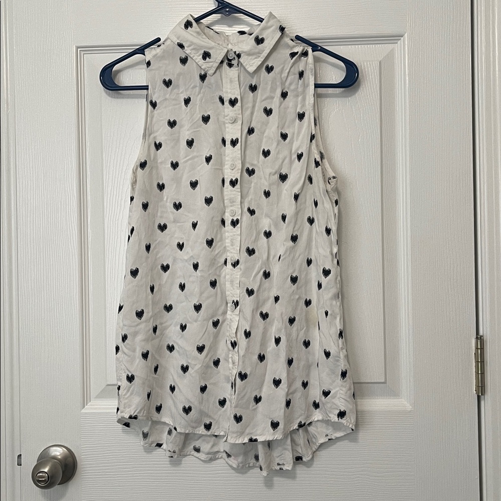 beachlunchlounge White and Black Heart High Low Skirt